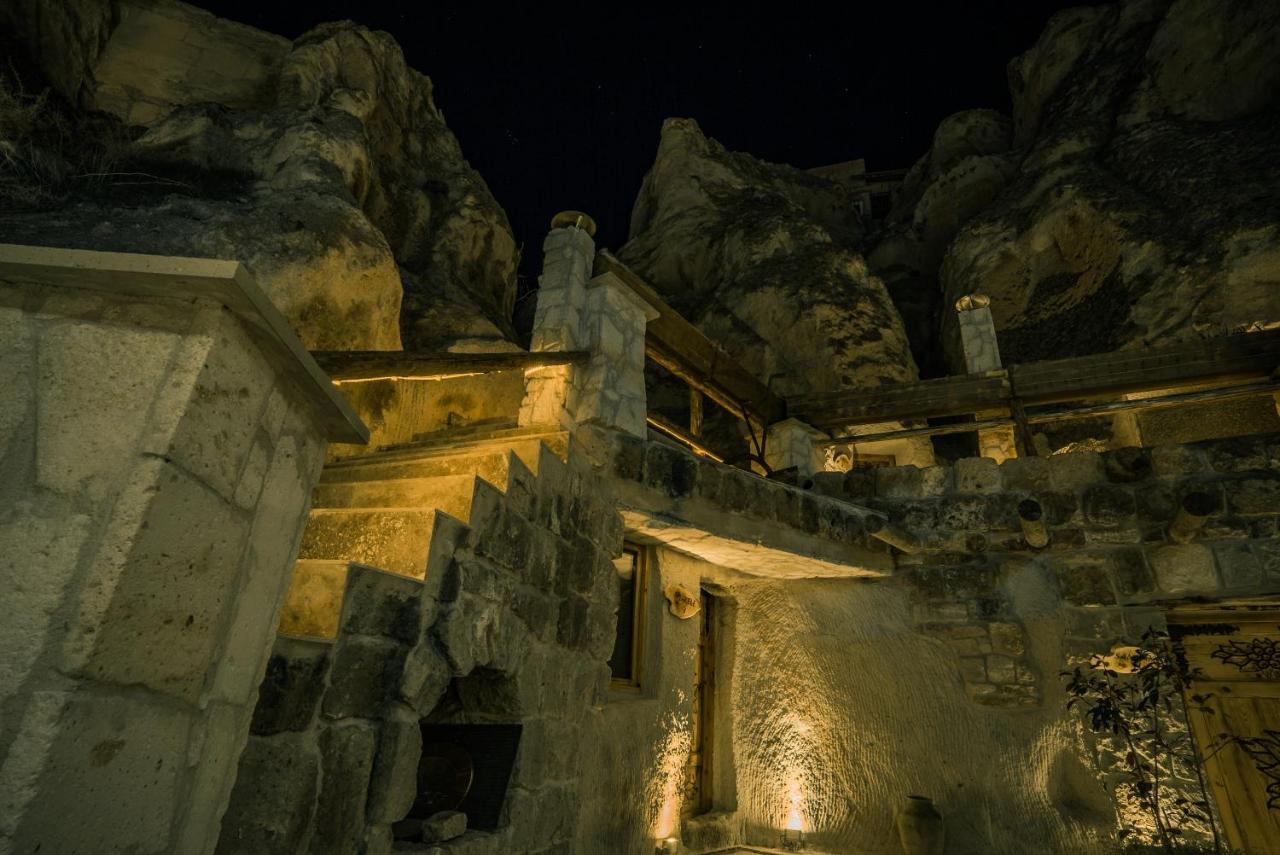 Cappadocia Ennar Cave Swimming Pool Hot & Spa ネヴシェヒル エクステリア 写真