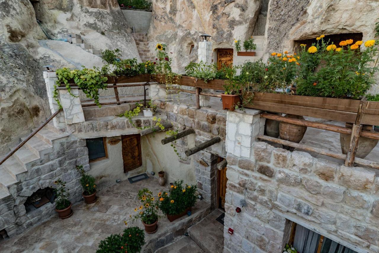 Cappadocia Ennar Cave Swimming Pool Hot & Spa ネヴシェヒル エクステリア 写真