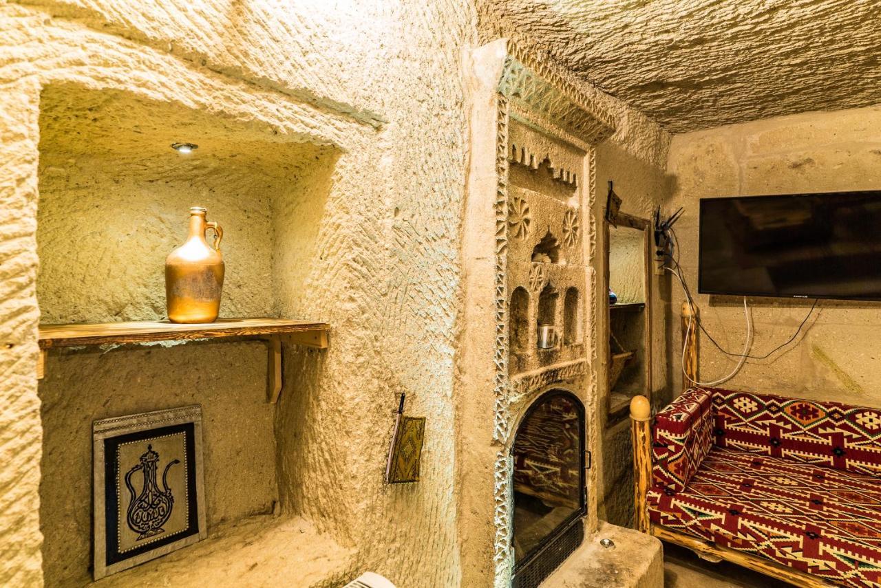 Cappadocia Ennar Cave Swimming Pool Hot & Spa ネヴシェヒル エクステリア 写真