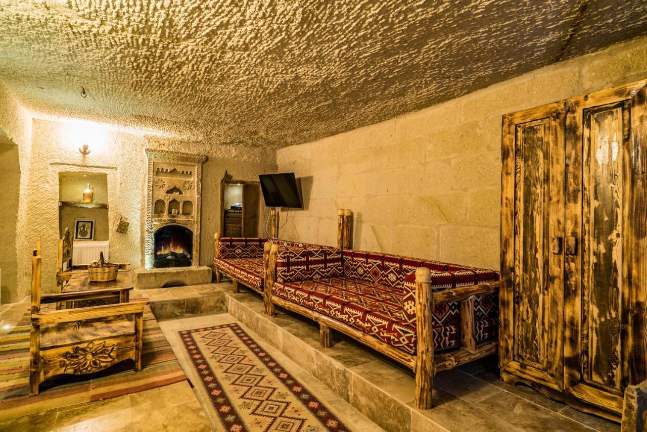 Cappadocia Ennar Cave Swimming Pool Hot & Spa ネヴシェヒル エクステリア 写真