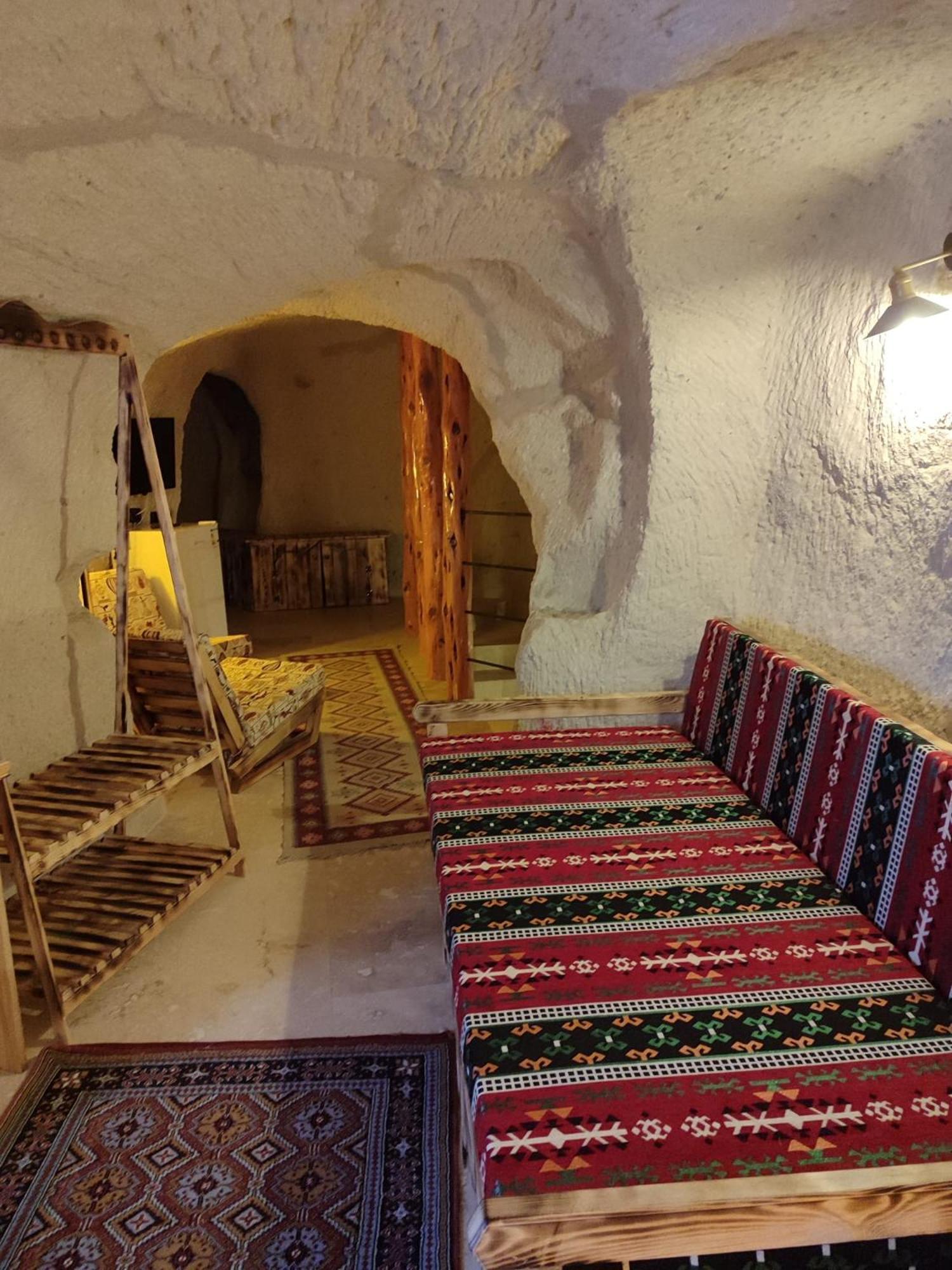 Cappadocia Ennar Cave Swimming Pool Hot & Spa ネヴシェヒル エクステリア 写真