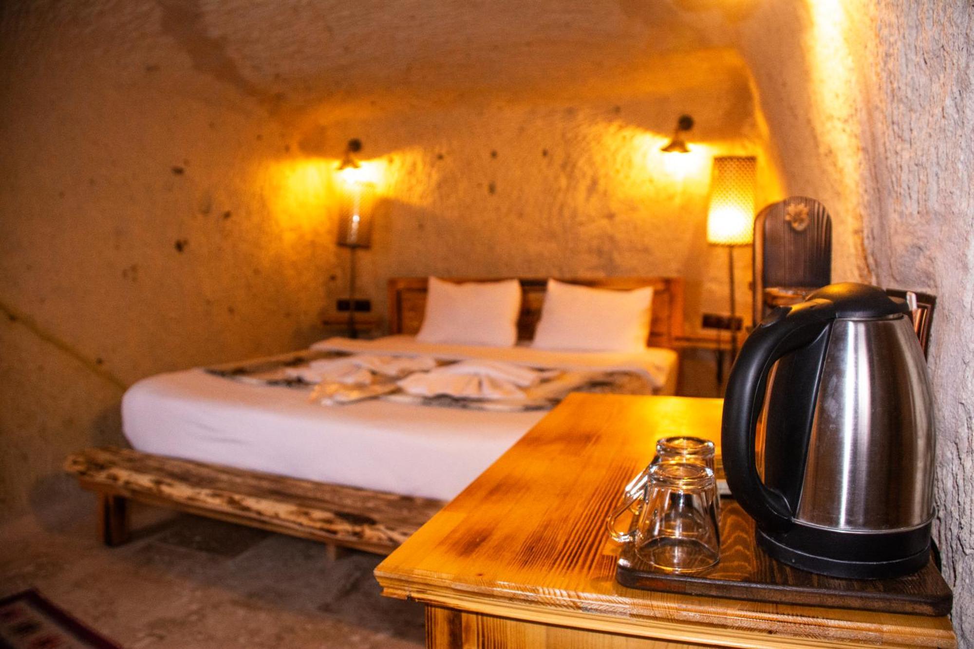 Cappadocia Ennar Cave Swimming Pool Hot & Spa ネヴシェヒル エクステリア 写真