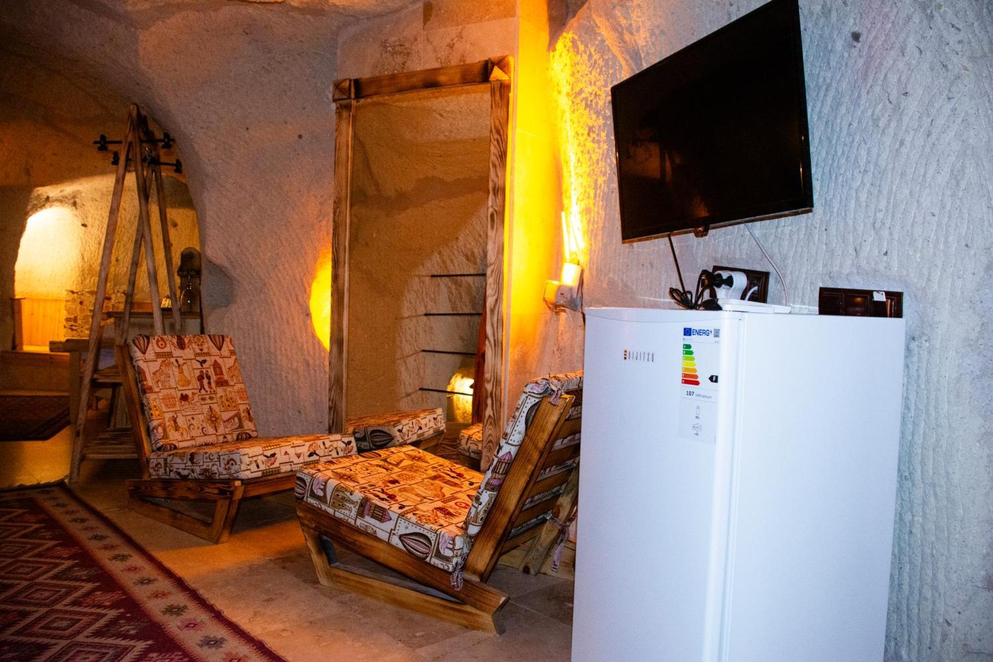 Cappadocia Ennar Cave Swimming Pool Hot & Spa ネヴシェヒル エクステリア 写真
